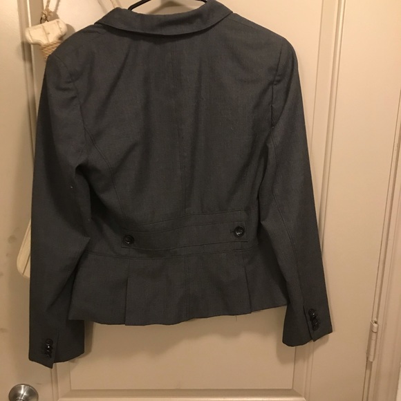 LDS “Ann Taylor suit jacket 🧥S/6 long sleeve grey - Picture 9 of 9